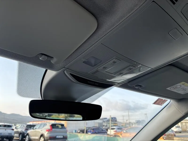 Škoda Kamiq 1.0 TSI DSG Ambition - foto 17