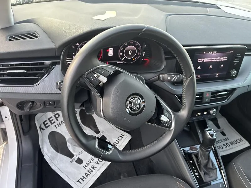 Škoda Kamiq 1.0 TSI DSG Ambition - foto 11