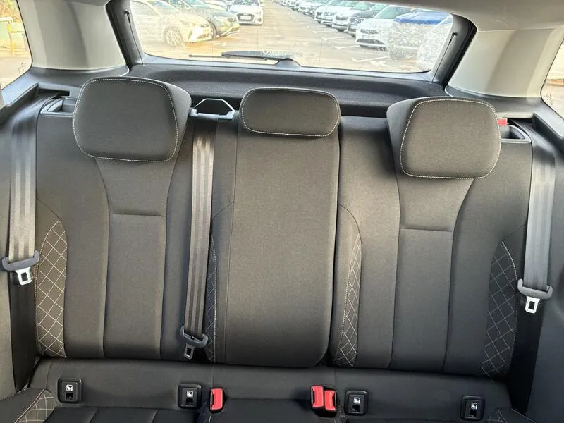 Škoda Kamiq 1.0 TSI DSG Ambition - foto 23