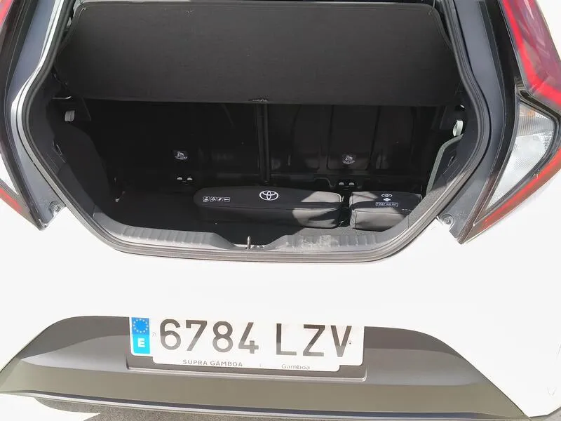 Toyota Aygo 1.0 VVT-I Play - foto 37