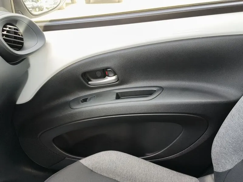 Toyota Aygo 1.0 VVT-I Play - foto 19