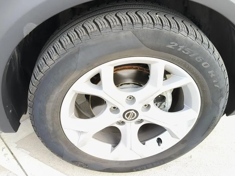 Nissan Juke DIG-T DCT N-Connecta - foto 40