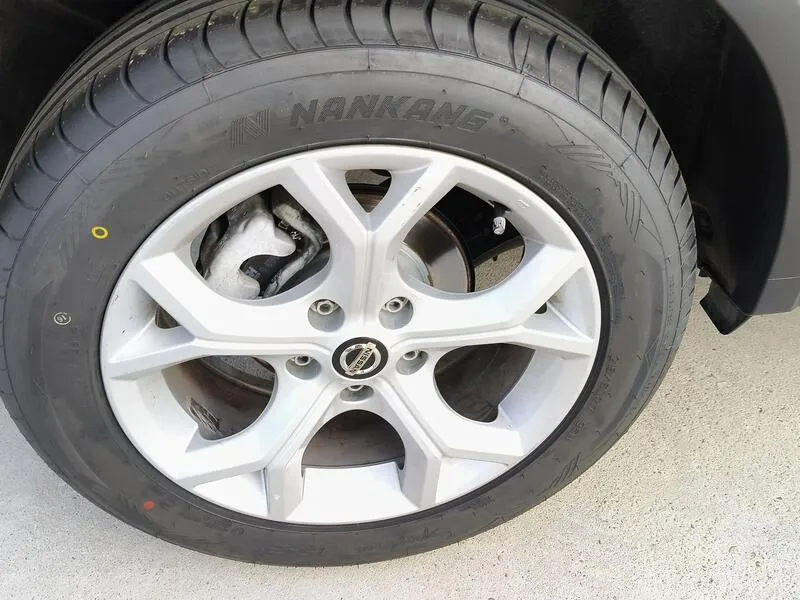 Nissan Juke DIG-T DCT N-Connecta - foto 39