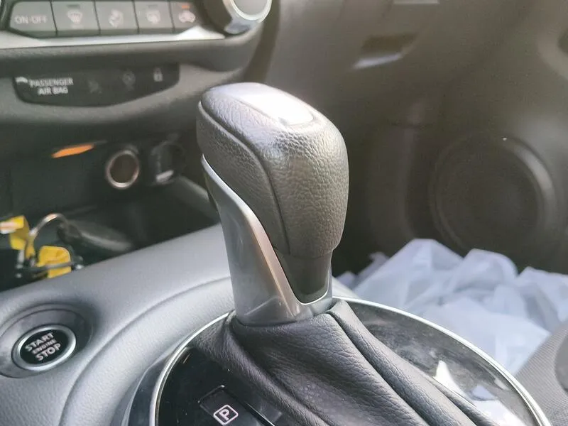 Nissan Juke DIG-T DCT N-Connecta - foto 14