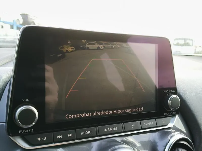 Nissan Juke DIG-T DCT N-Connecta - foto 17