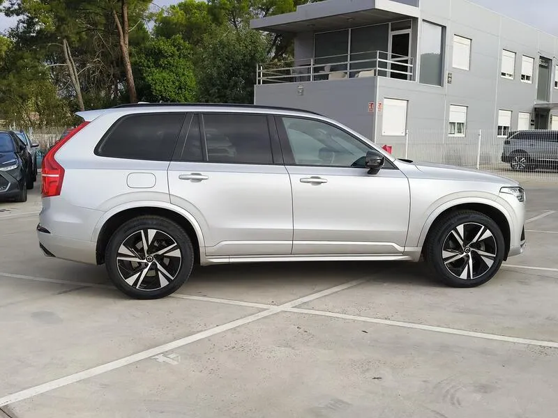 Volvo XC90 2.0 B5 D AWD R-Design - foto 7