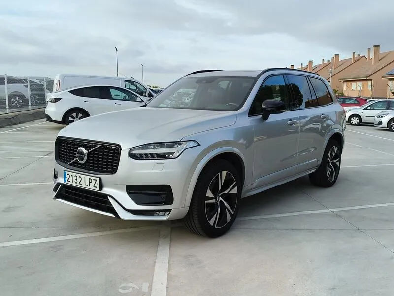 Volvo XC90 2.0 B5 D AWD R-Design - foto 2