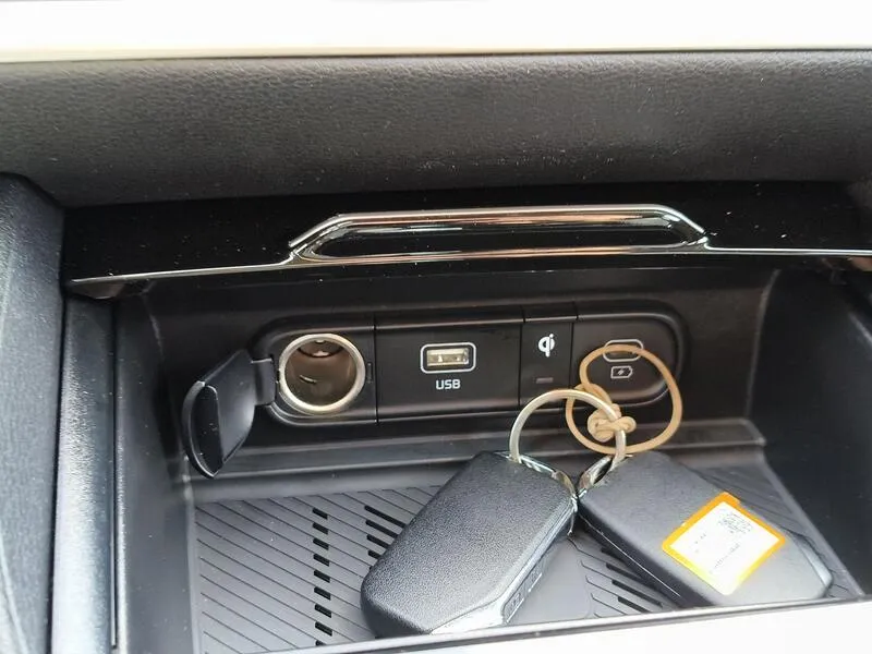 Kia Sportage 1.6 T-GDi HEV Tech - foto 14