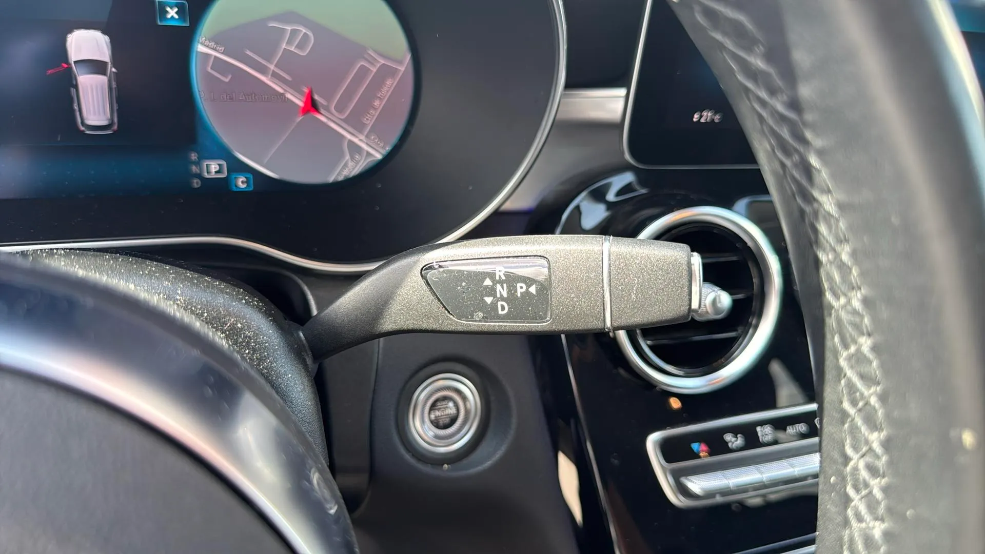 Mercedes-Benz GLC 220 d 4MATIC - foto 15