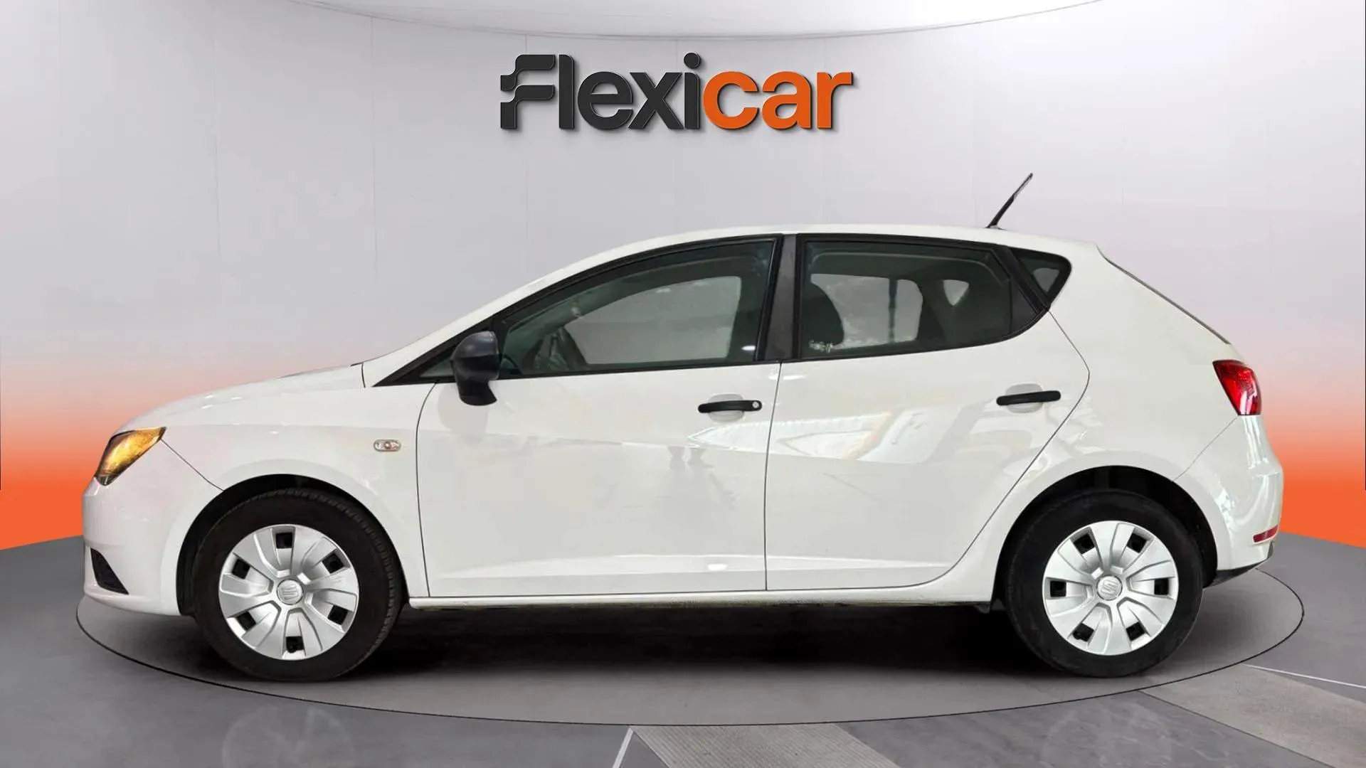 SEAT Ibiza 1.4 TDI Reference Plus - foto 3