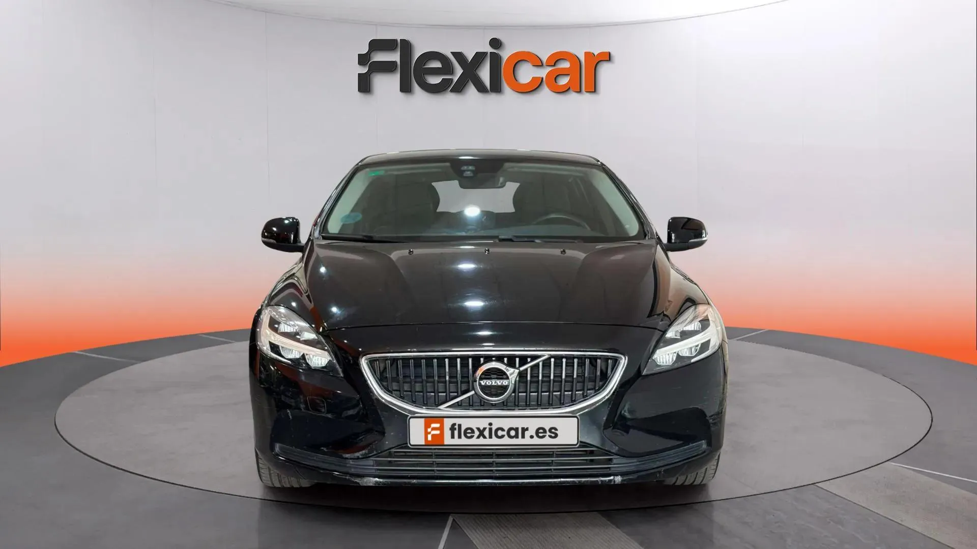 Volvo V40 2.0 D2 - foto 2