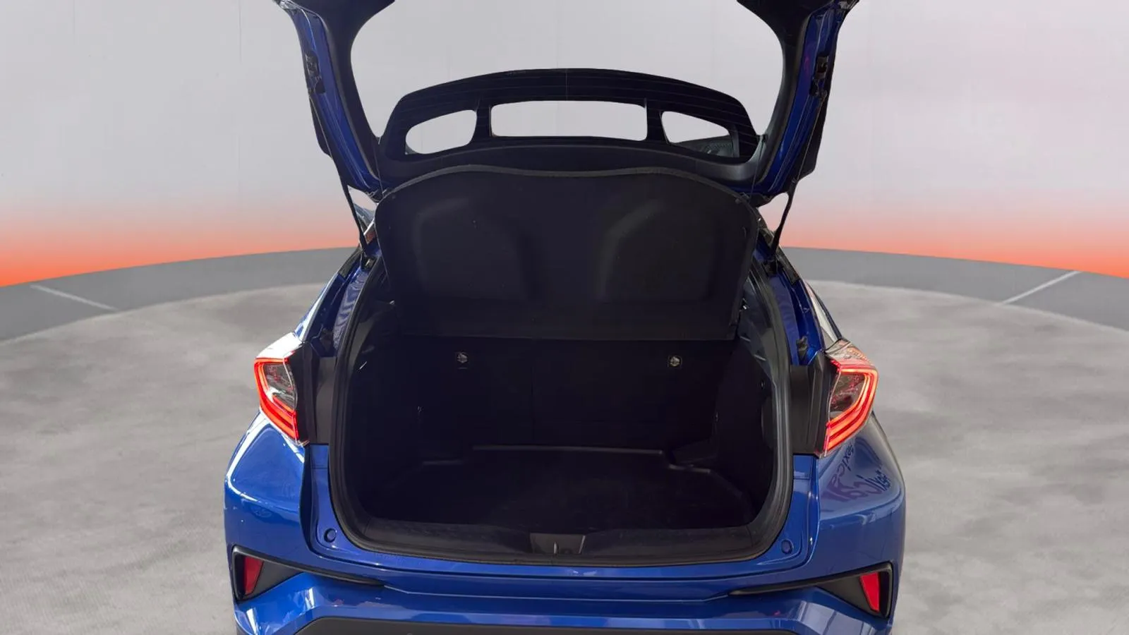 Toyota C-HR 1.8 125H Dynamic Plus - foto 7