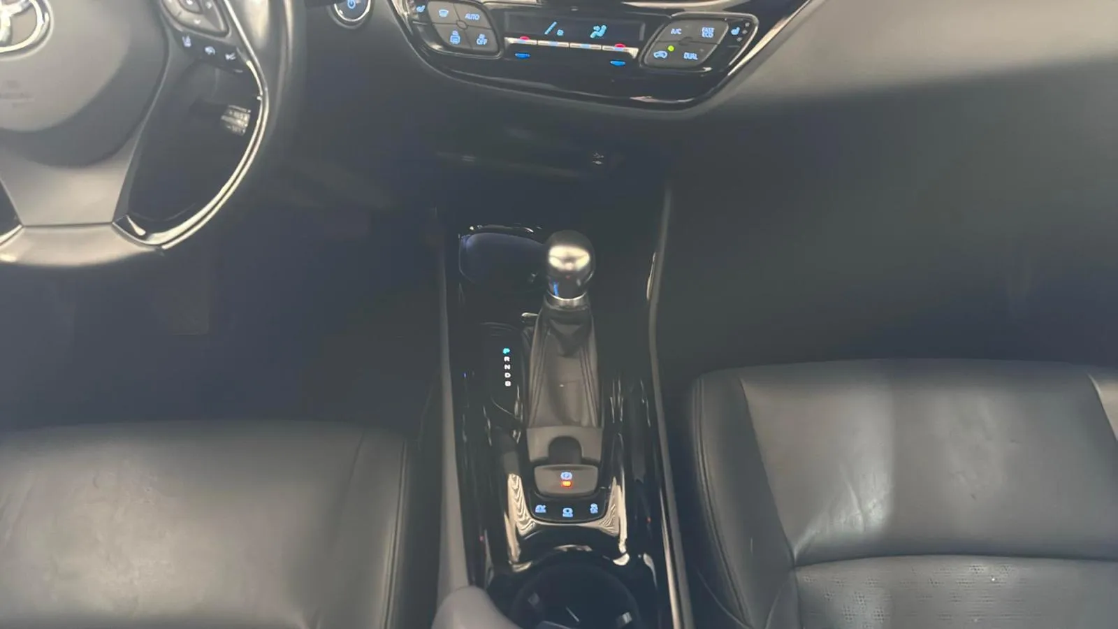 Toyota C-HR 1.8 125H Dynamic Plus - foto 20