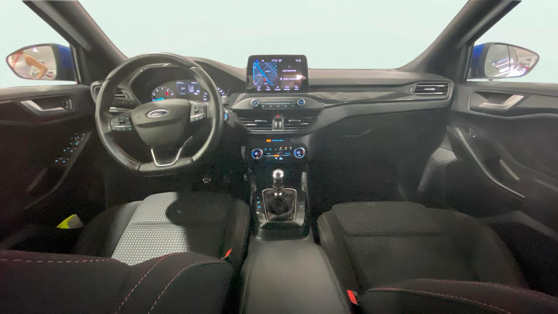 Ford Focus 1.0 EcoBoost ST-Line - foto 10