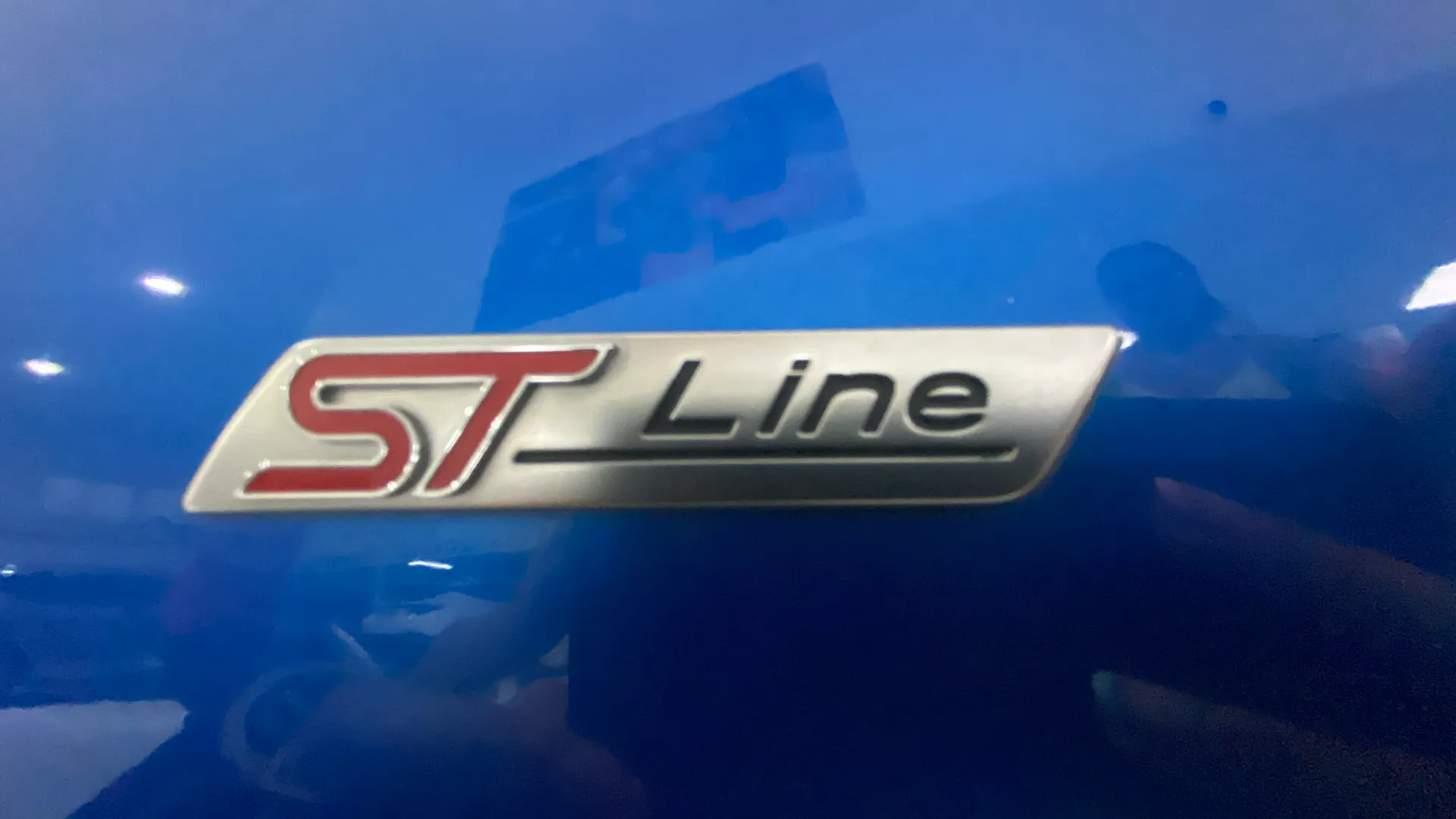 Ford Focus 1.0 EcoBoost ST-Line - foto 23