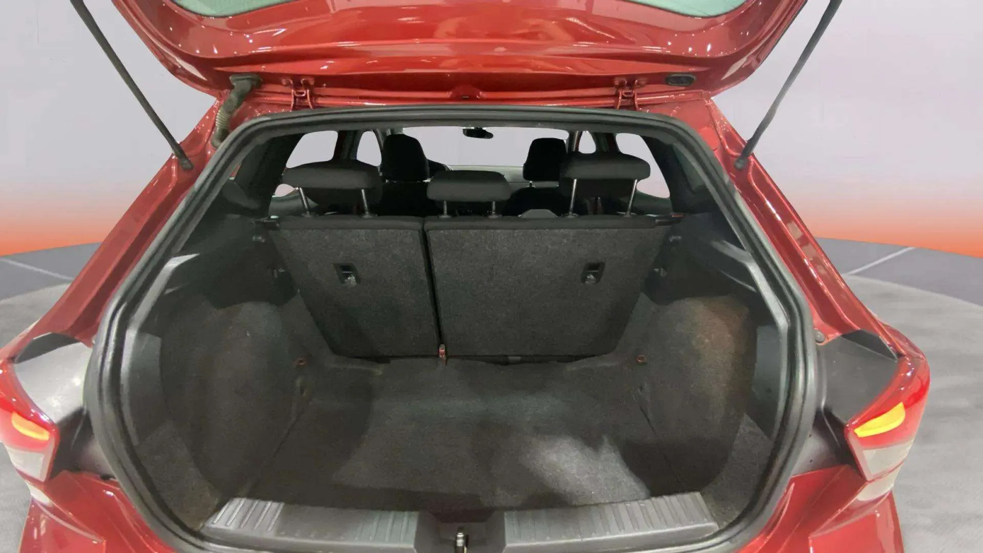 SEAT Ibiza 1.0 TSI FR - foto 9