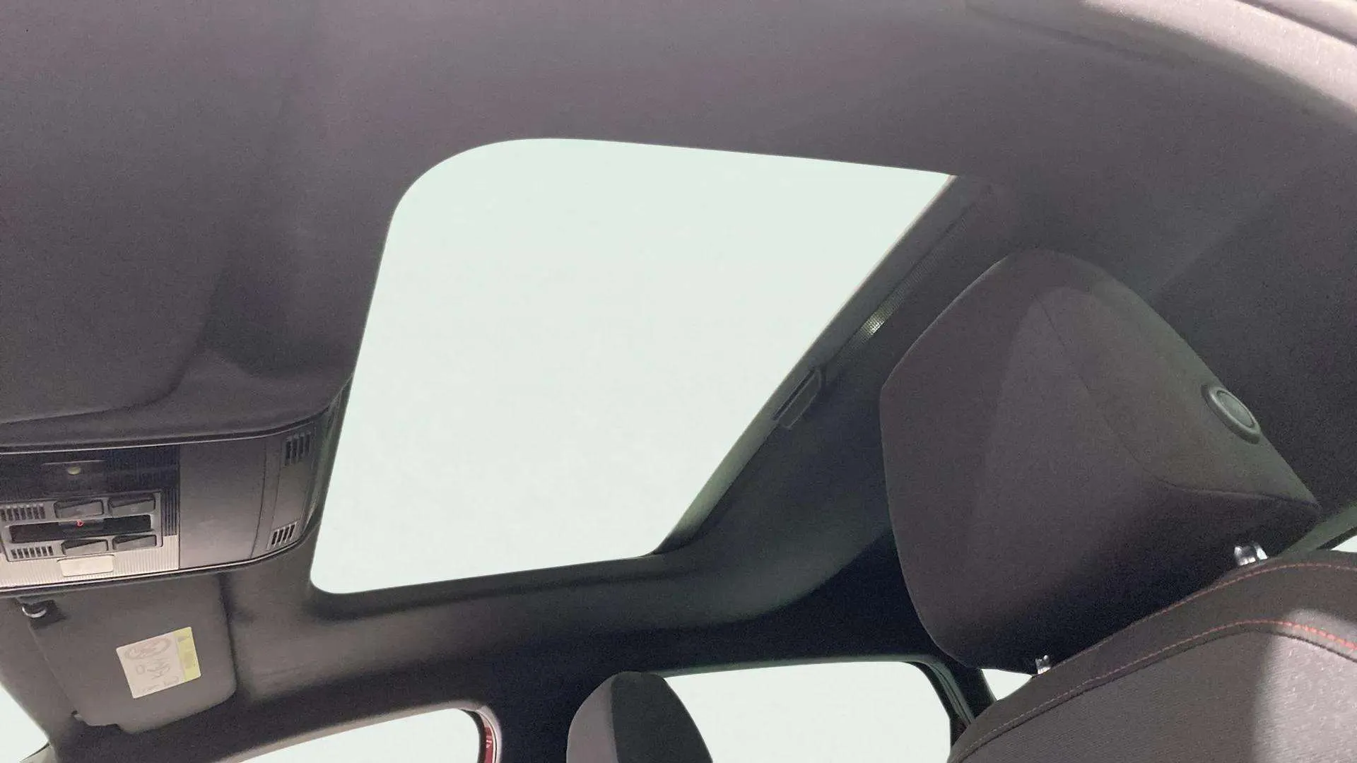SEAT Ibiza 1.0 TSI FR - foto 22