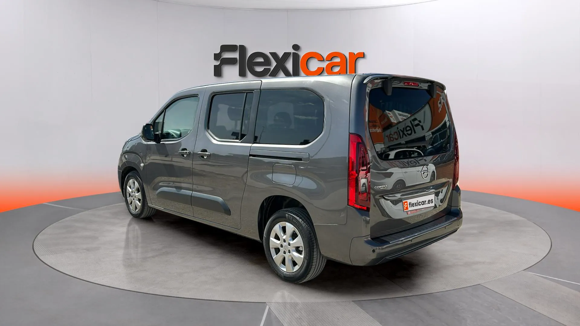 Opel Combo 1.2 T Elegance XL - foto 5