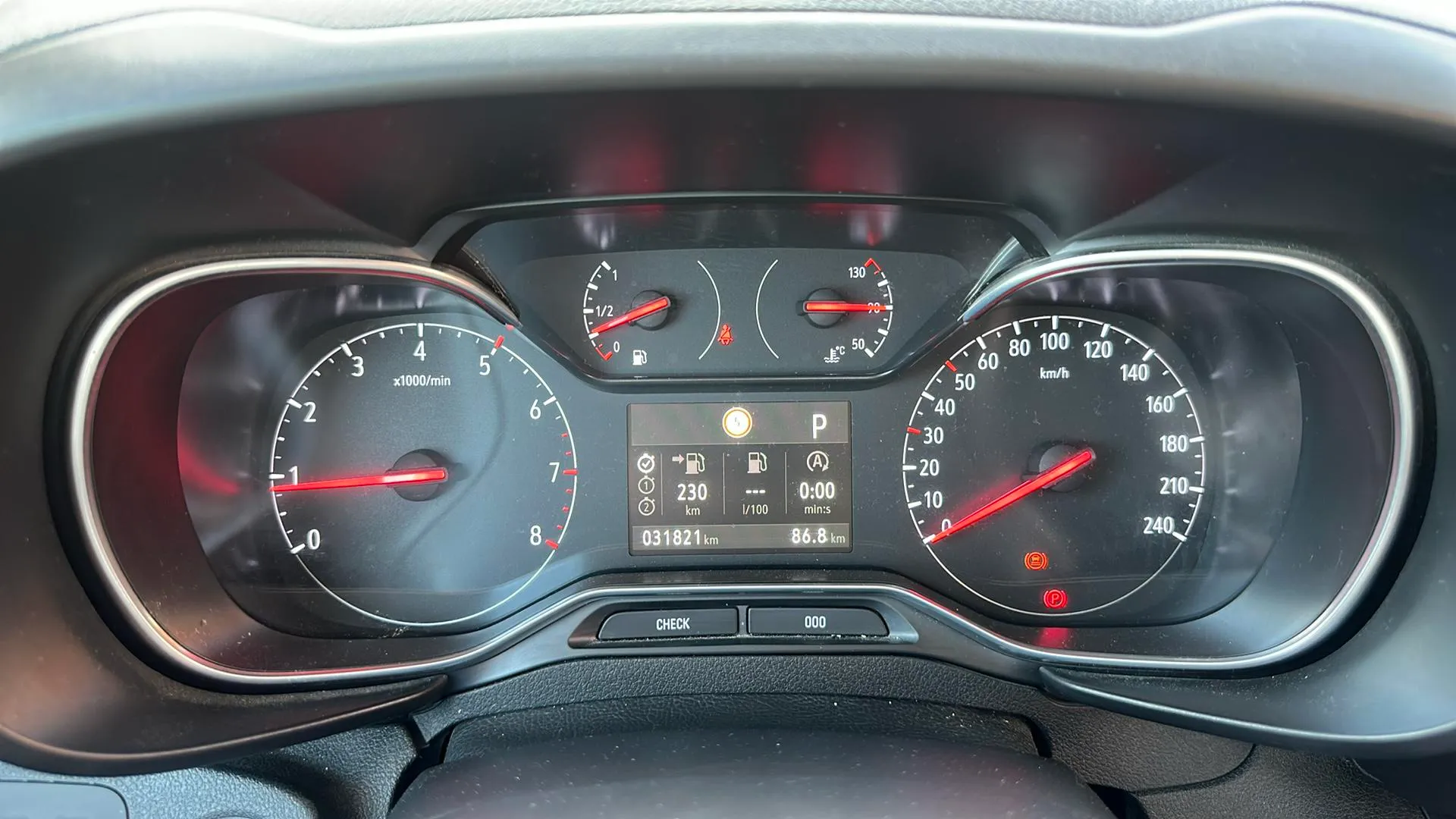 Opel Combo 1.2 T Elegance XL - foto 15