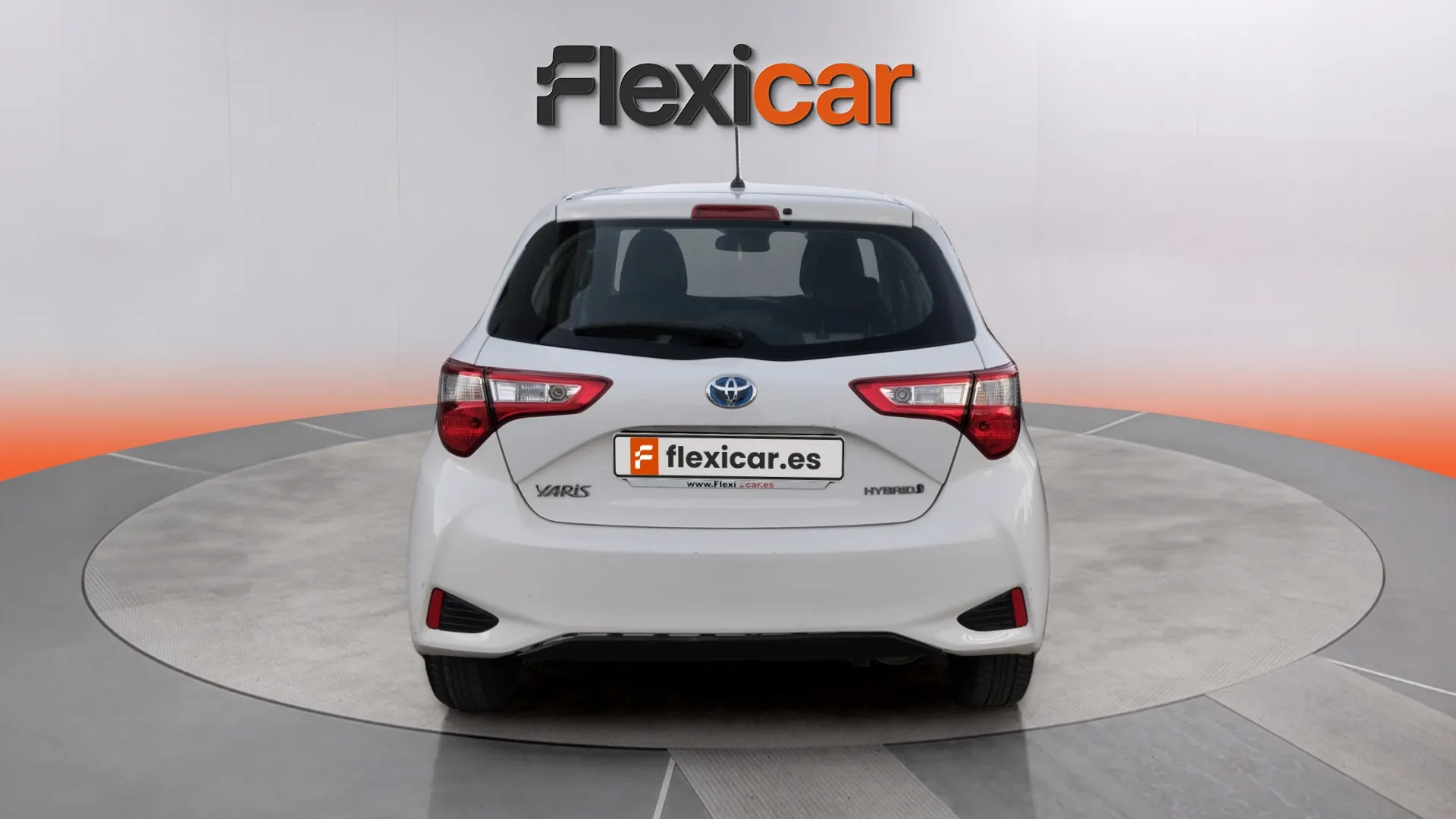 Toyota Yaris 1.5 100H Active Tech - foto 5