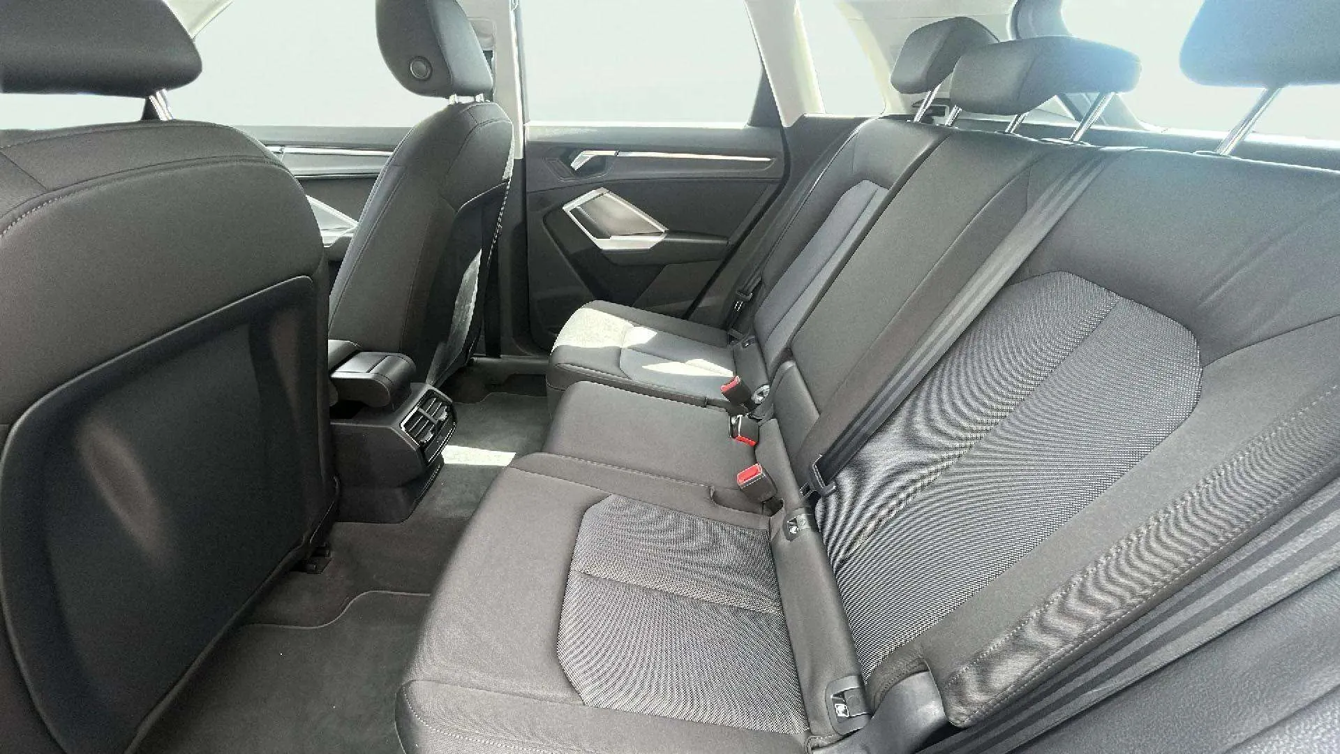 Audi Q3 35 TFSI S tronic - foto 9