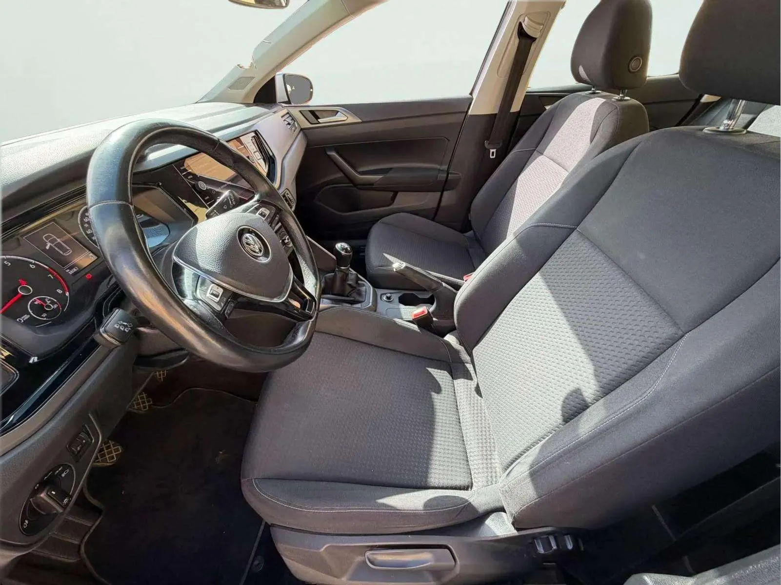 Volkswagen Polo Sport 1.0 TSI - foto 10