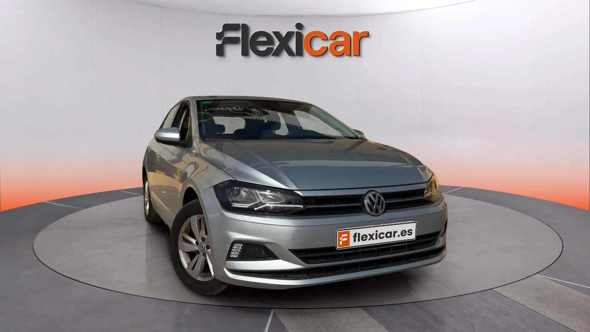 Volkswagen Polo Sport 1.0 TSI - foto 1