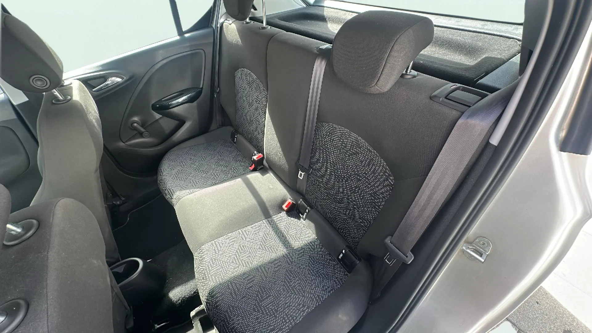 Opel Corsa 1.4 Business - foto 15