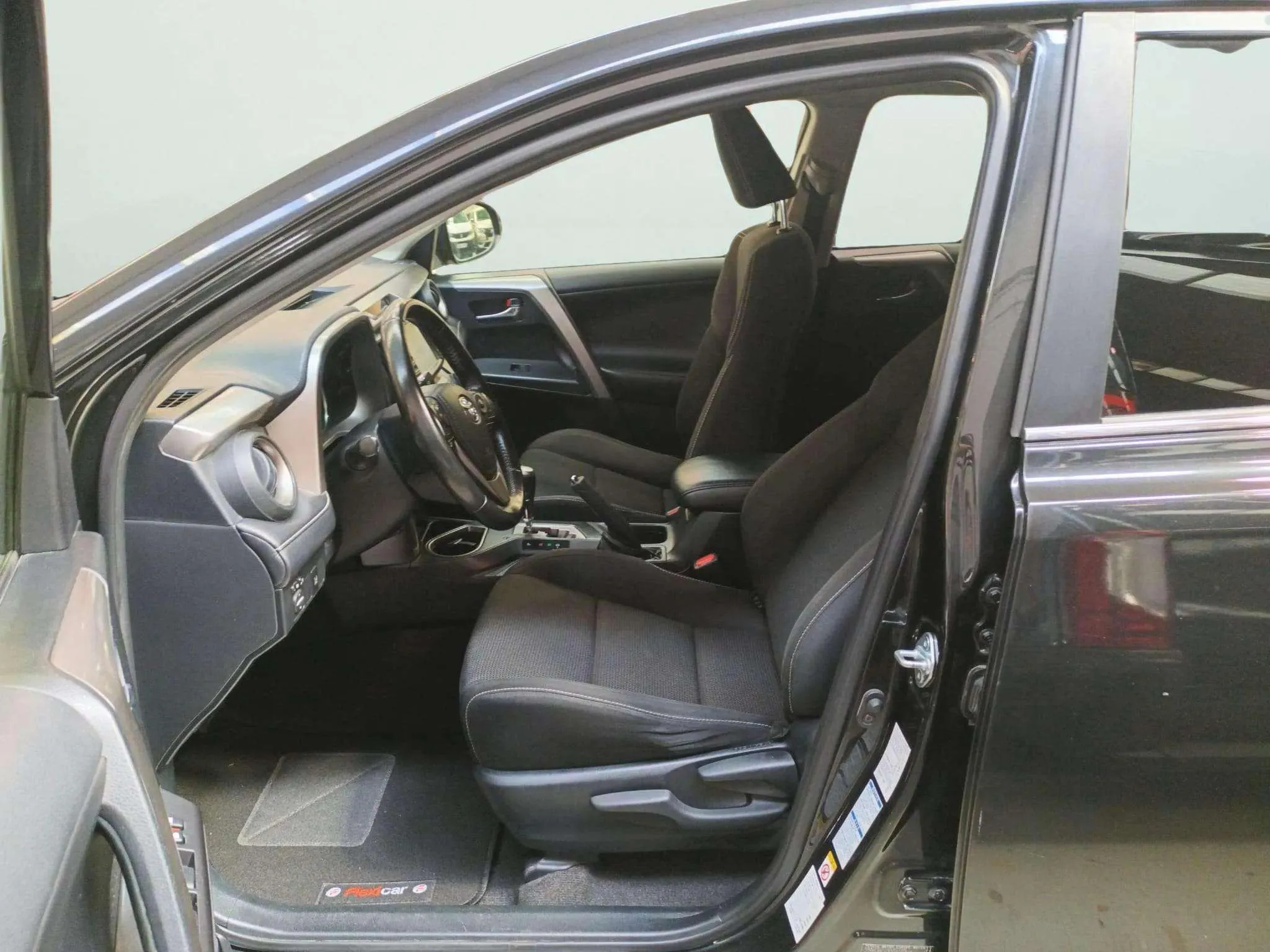 Toyota RAV4 2.5l hybrid 4WD Executive - foto 7