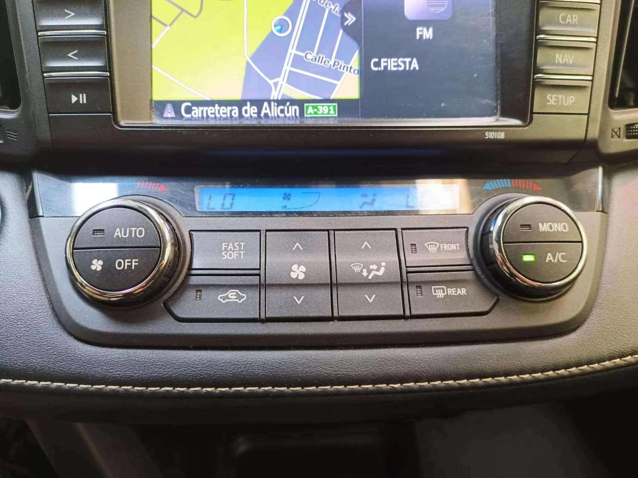 Toyota RAV4 2.5l hybrid 4WD Executive - foto 9
