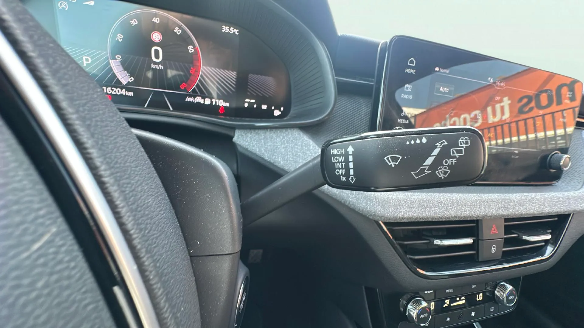 Škoda Kamiq 1.0 TSI DSG Design - foto 19