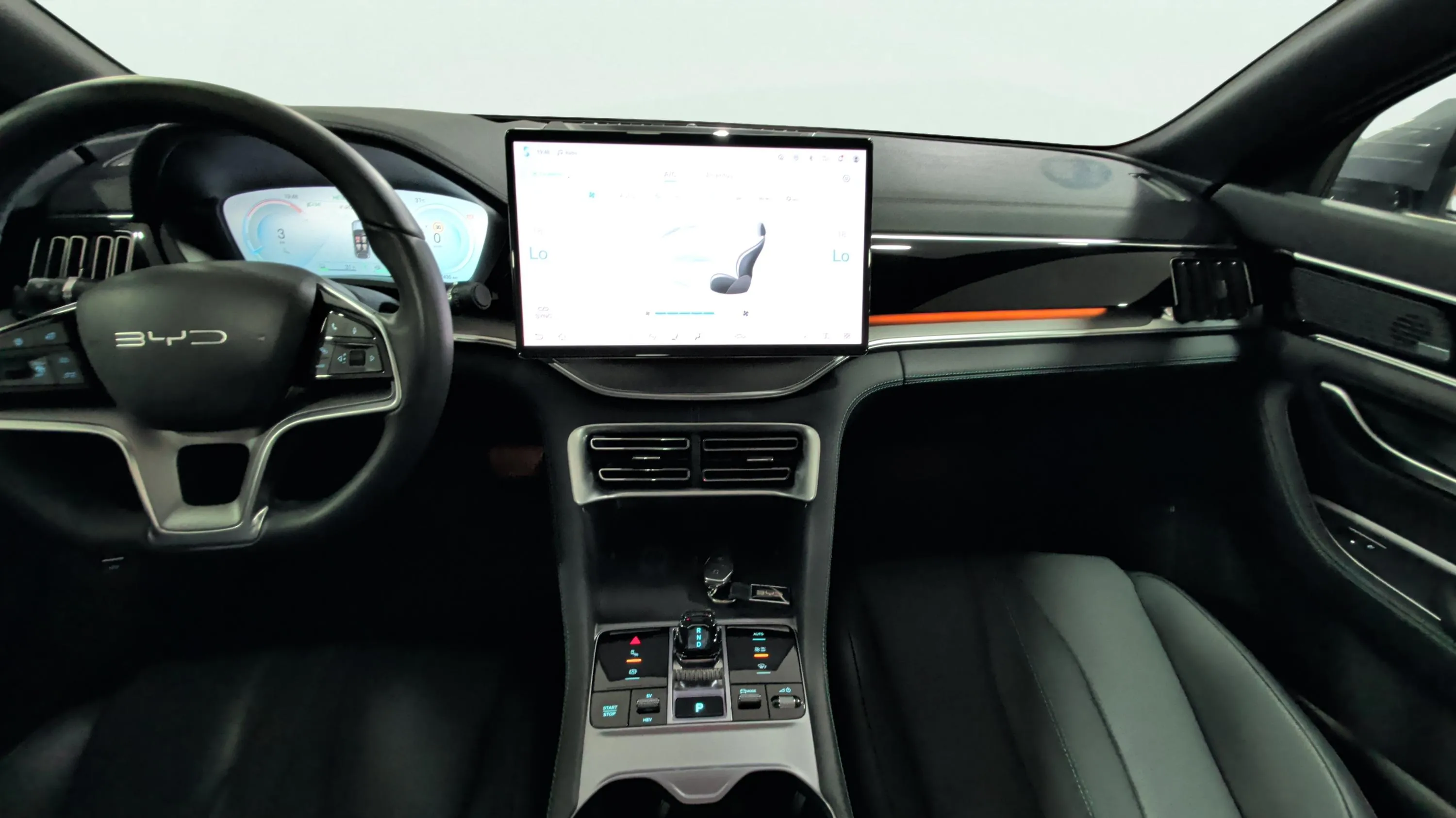 BYD Seal U Boost - foto 10