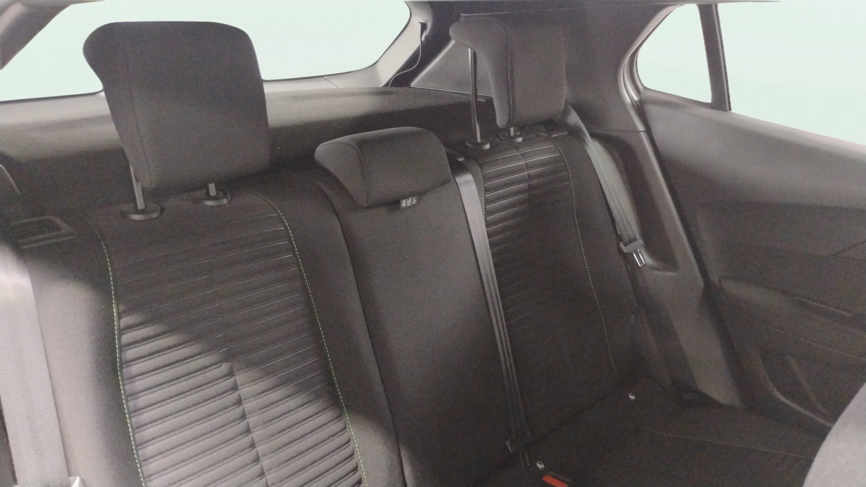Peugeot 2008 N2008 Active Hybrid 136 eDCS6 - foto 18