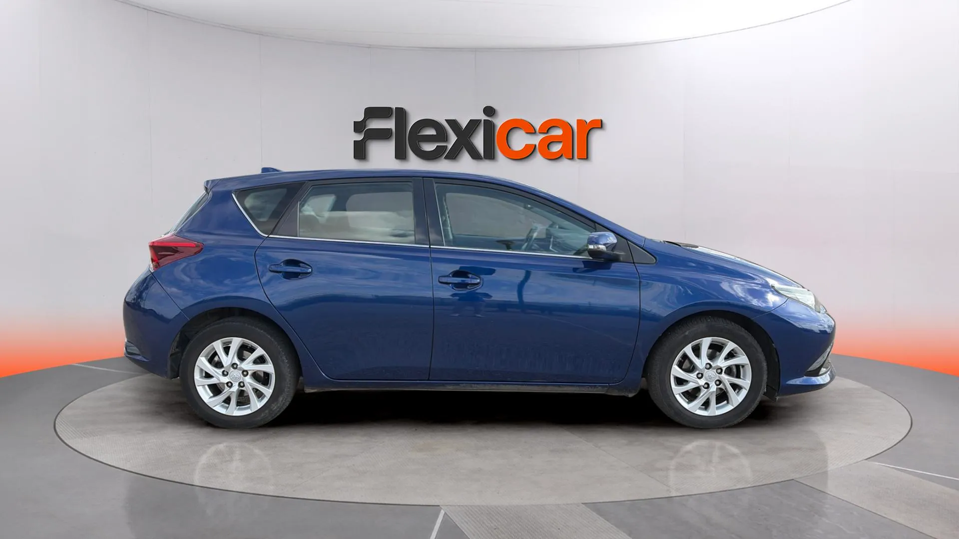 Toyota Auris 1.2 120T Active - foto 5