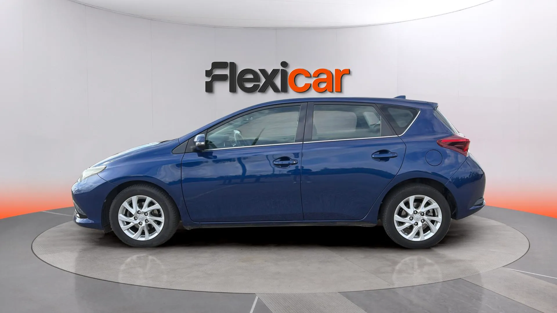 Toyota Auris 1.2 120T Active - foto 4