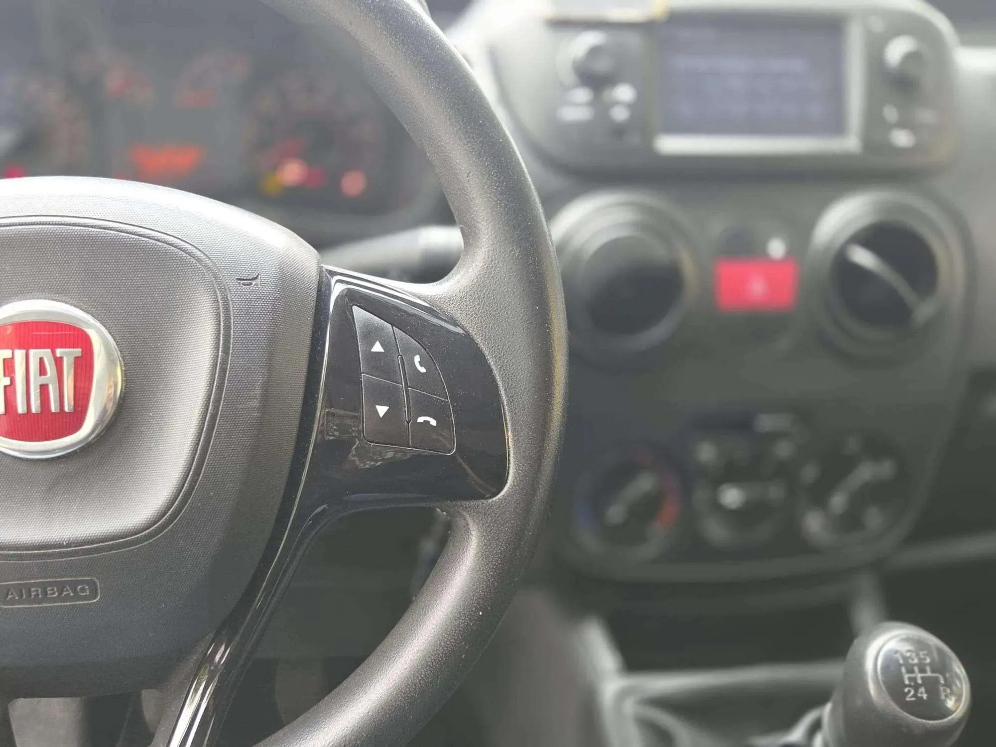Fiat Fiorino Cargo Base 1.3 Mjet - foto 21