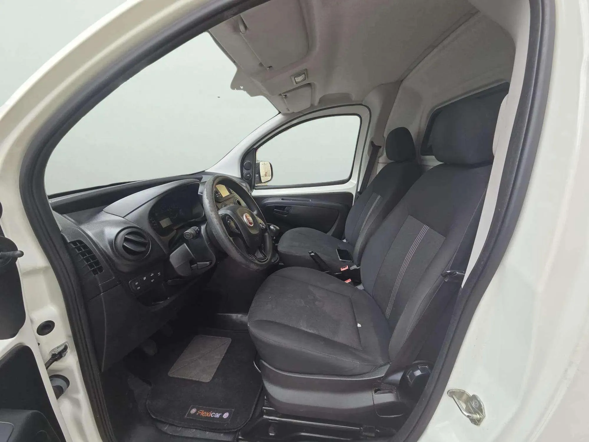 Fiat Fiorino Cargo Base 1.3 Mjet - foto 14