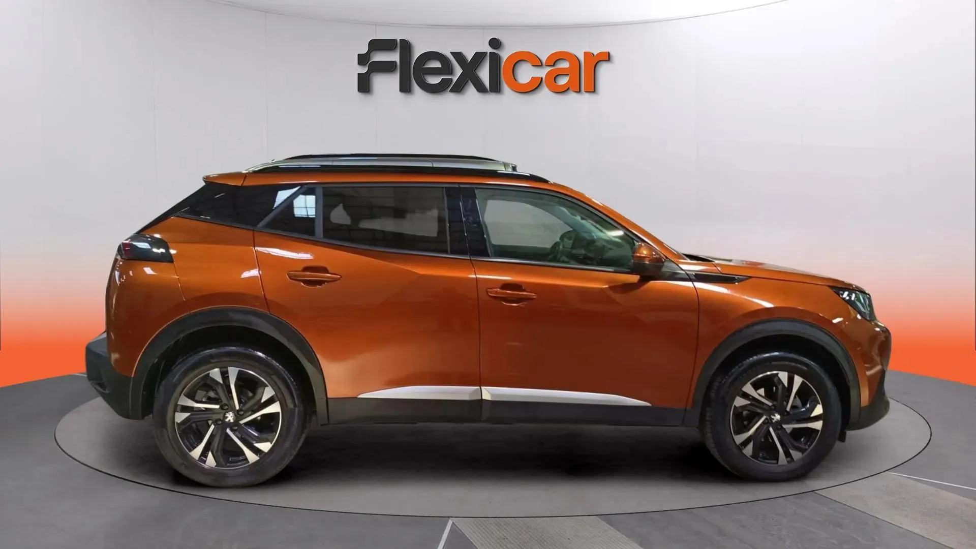 Peugeot 2008 Allure PureTech 130 BVM6 - foto 3