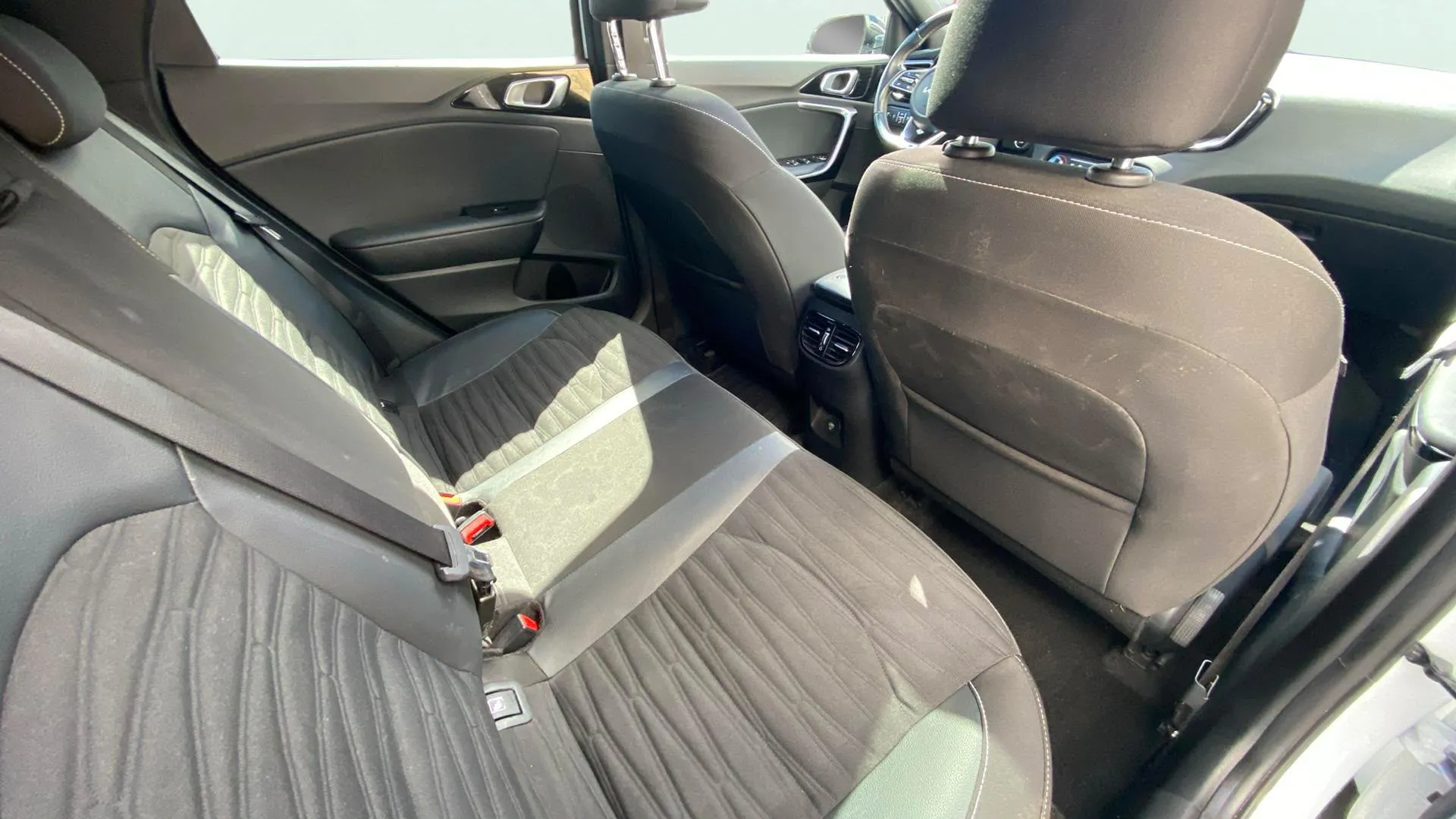 Kia XCeed 1.5 MHEV GT-line DCT - foto 22