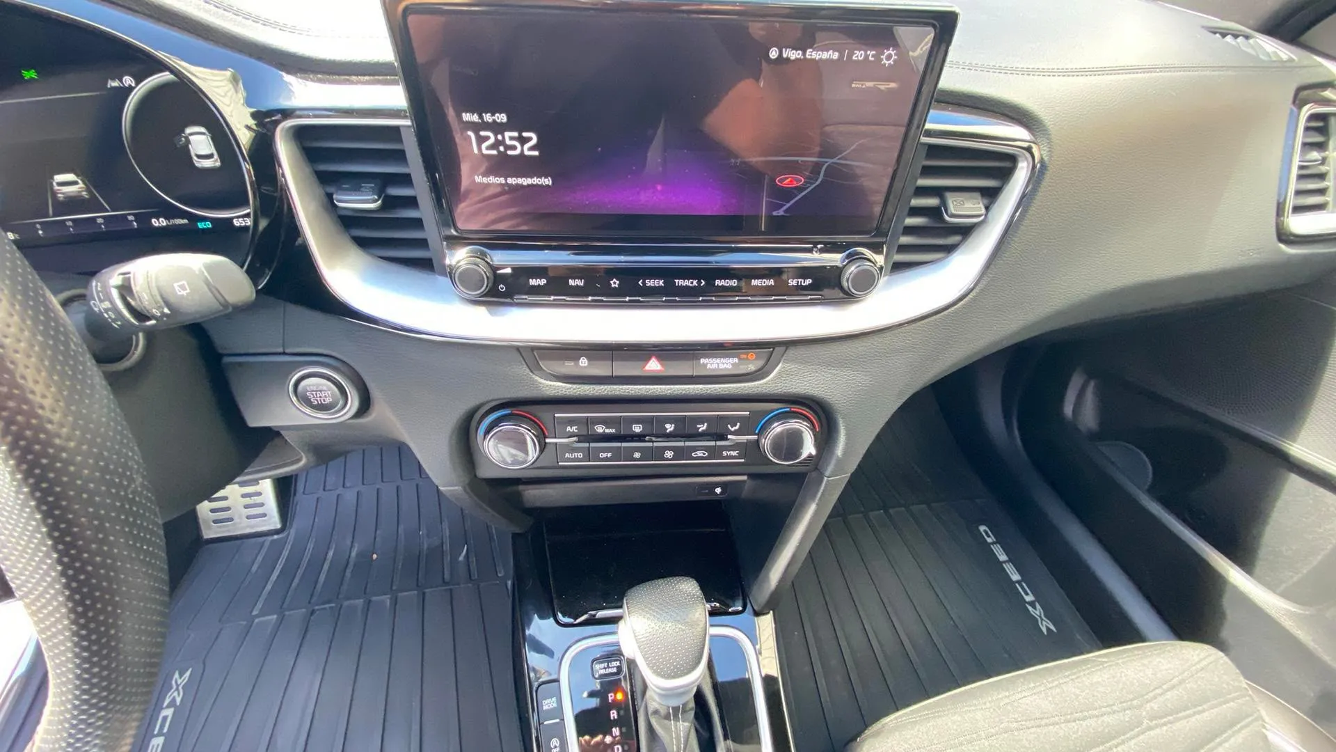 Kia XCeed 1.5 MHEV GT-line DCT - foto 14