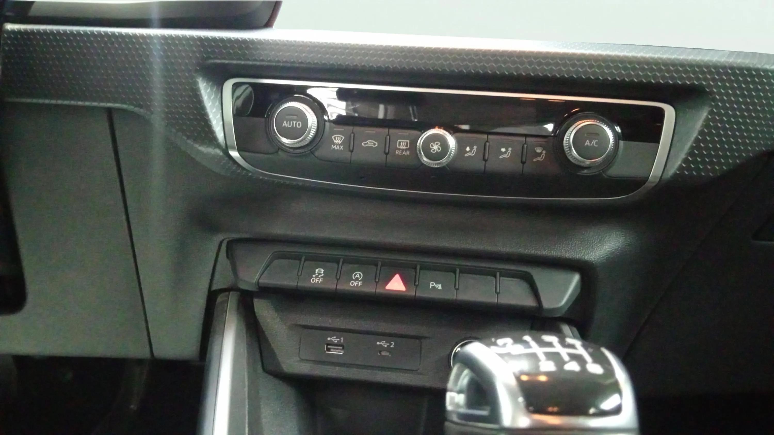 Audi A1 Sportback S line 30 TFSI - foto 15