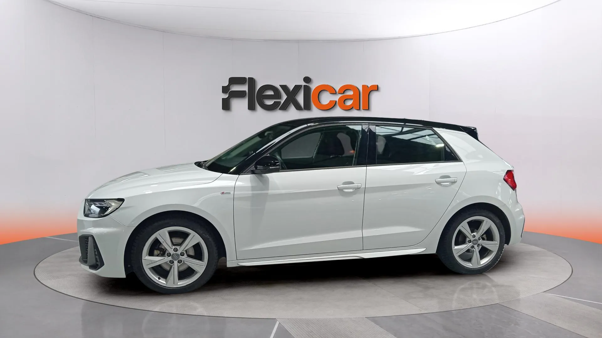 Audi A1 Sportback S line 30 TFSI - foto 4