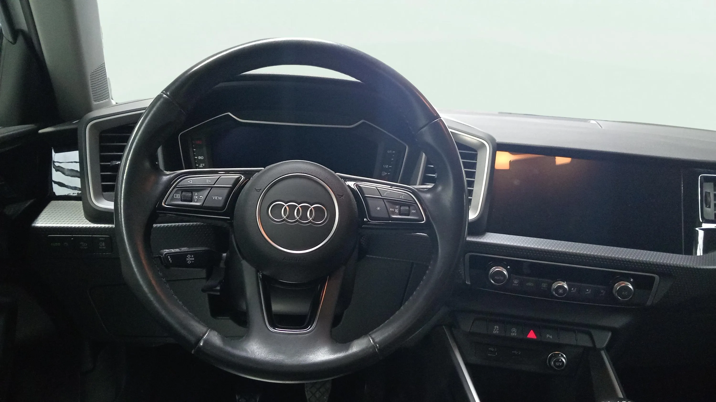 Audi A1 Sportback S line 30 TFSI - foto 16