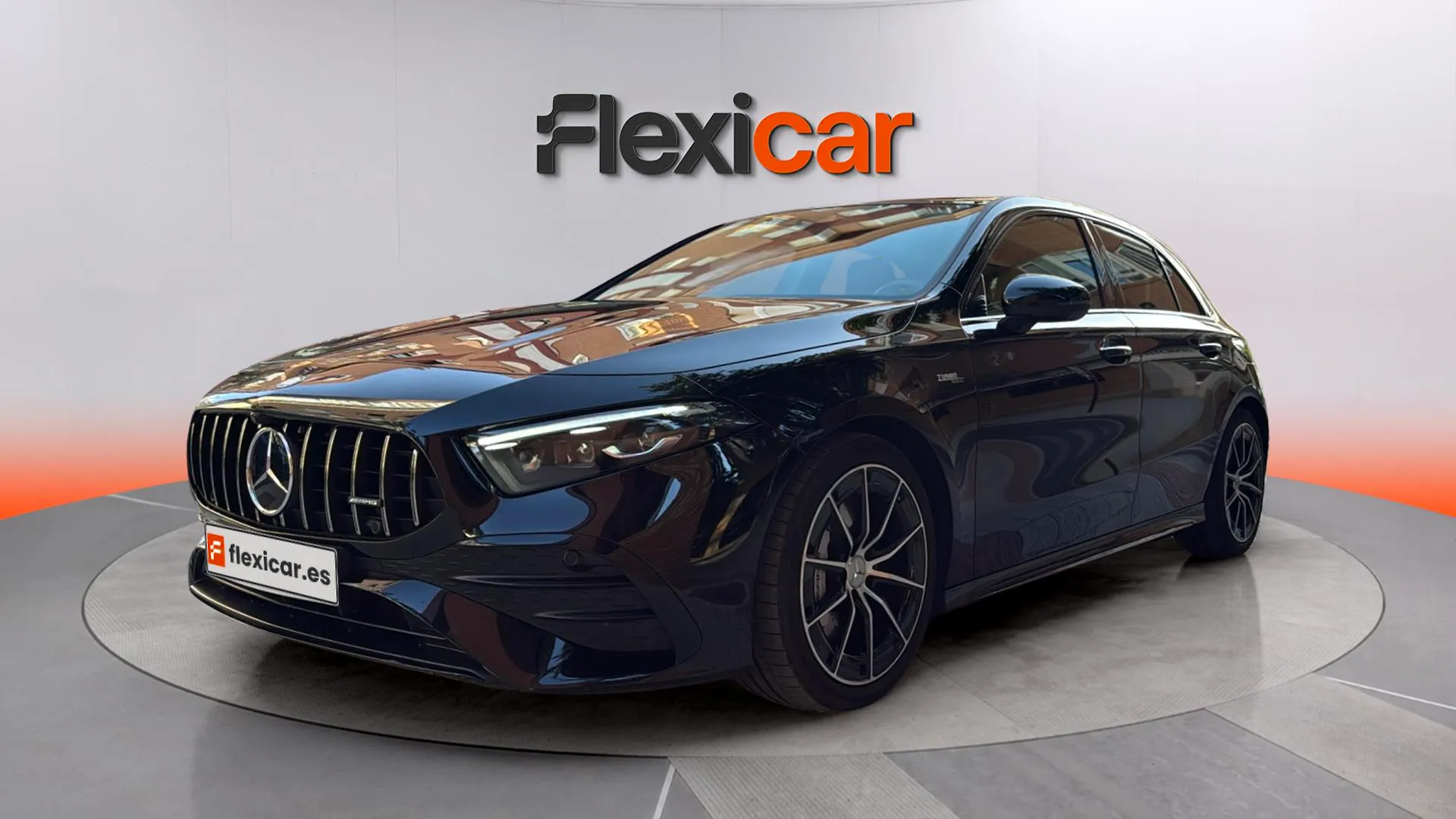 Mercedes-Benz Clase A Mercedes-AMG A 35 4MATIC - foto 3