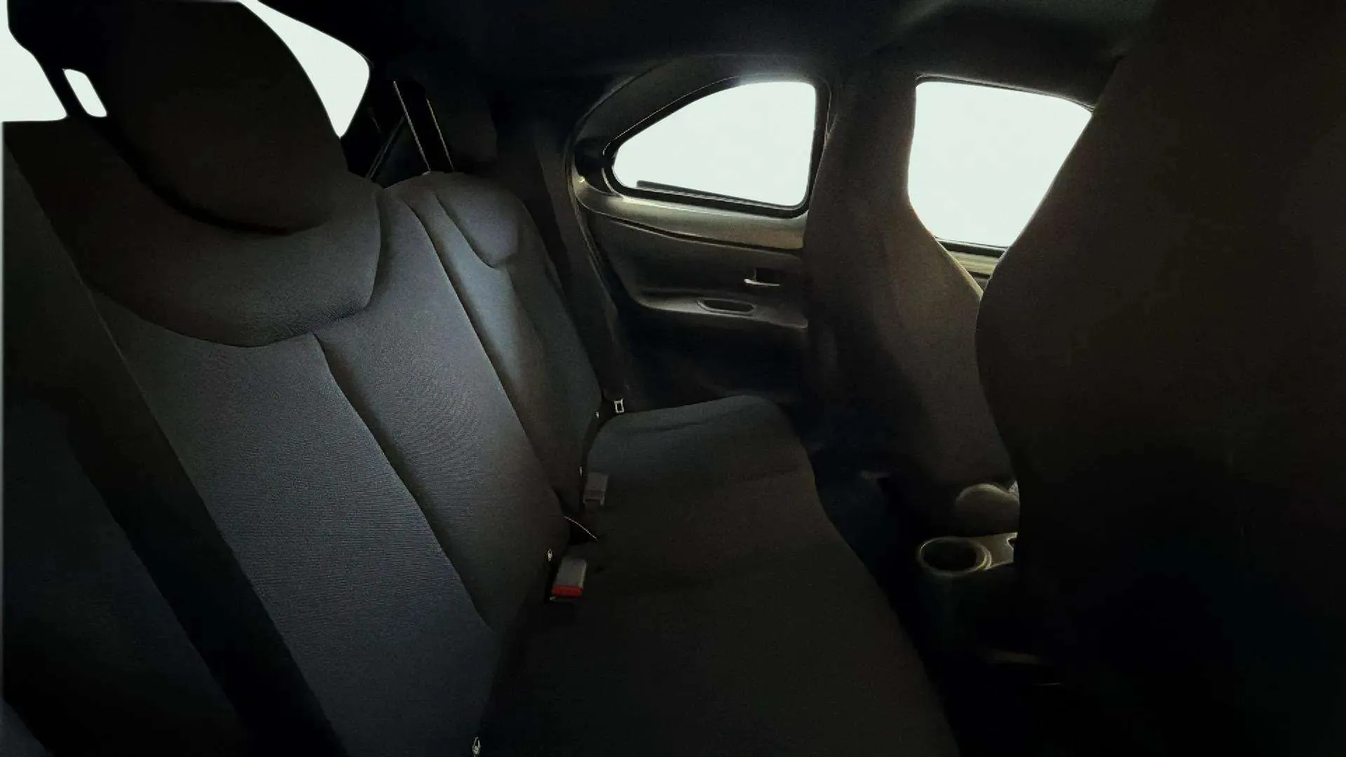Toyota Aygo X 1.0 VVT-I Chic - foto 19