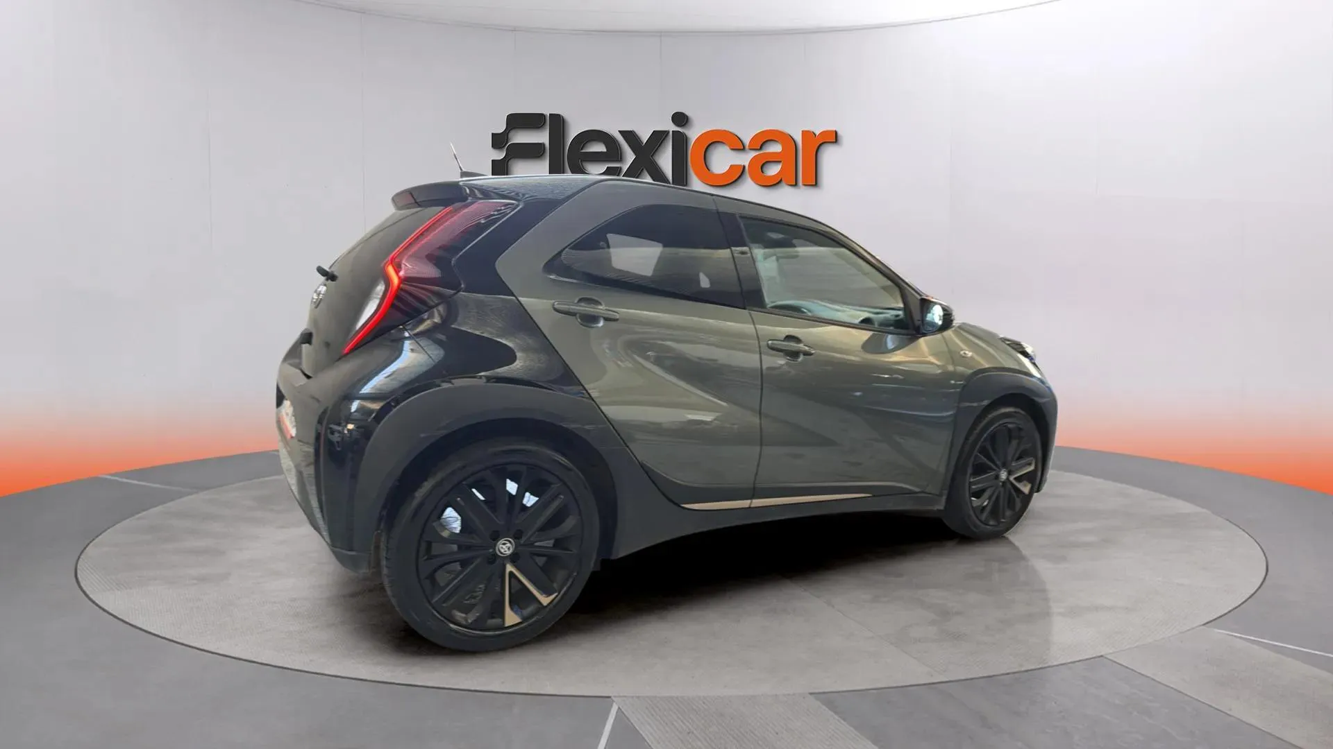Toyota Aygo X 1.0 VVT-I Chic - foto 5