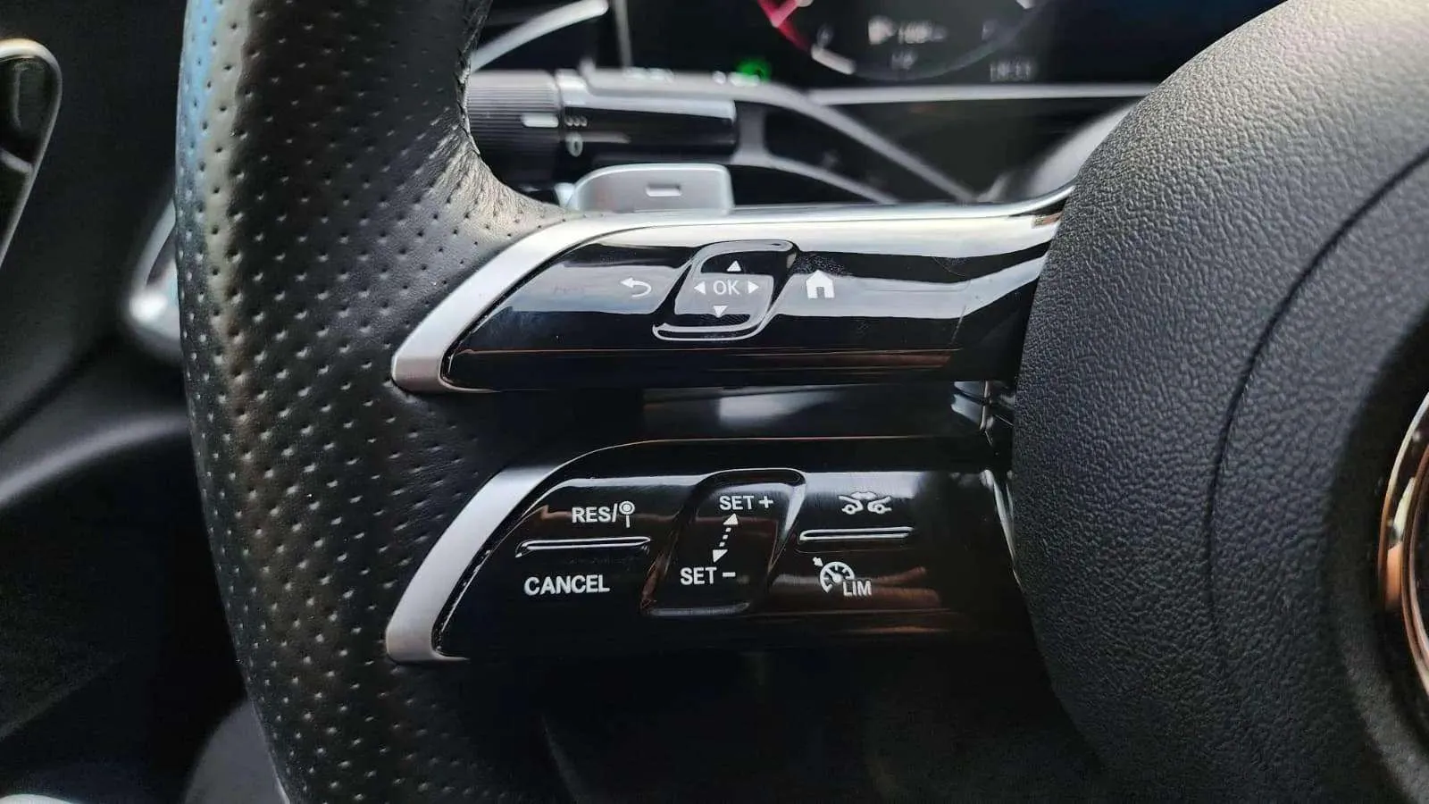 Mercedes-Benz Clase E E 300 de 4MATIC - foto 11