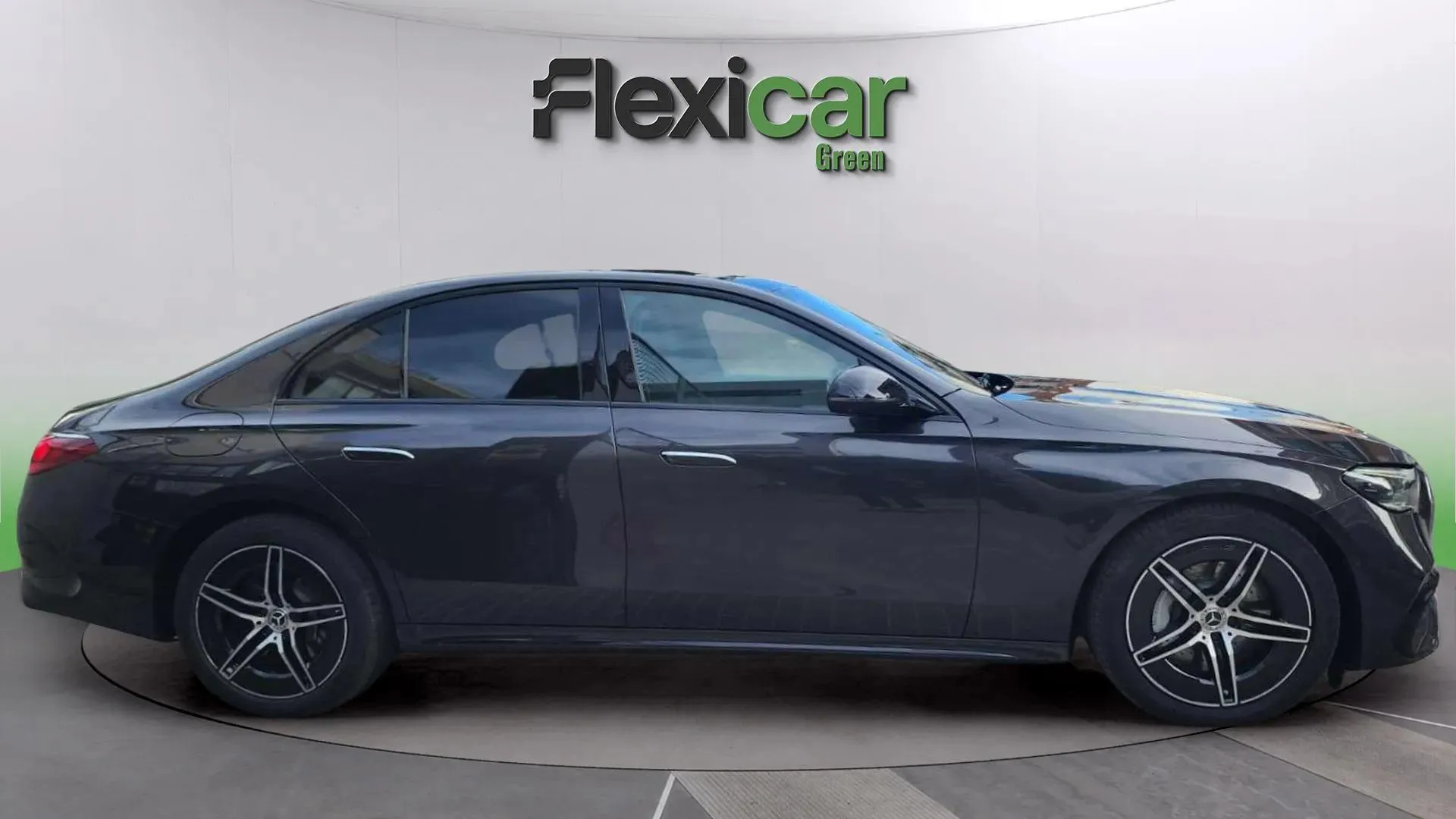 Mercedes-Benz Clase E E 300 de 4MATIC - foto 8