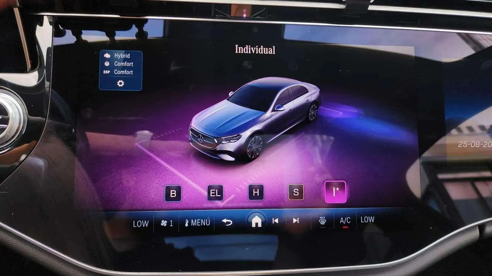Mercedes-Benz Clase E E 300 de 4MATIC - foto 24