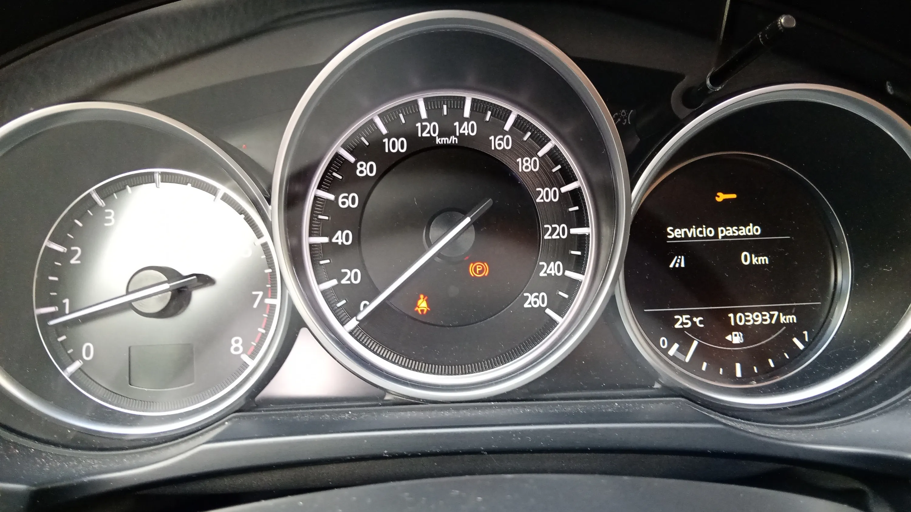 Mazda CX-5 2.0 G 2WD Evolution - foto 9